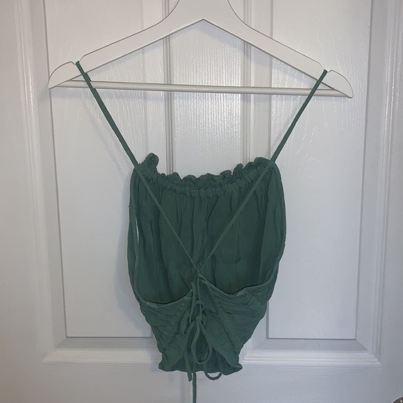 Zara Cropped Linen Backless Top - Picture 2 of 3